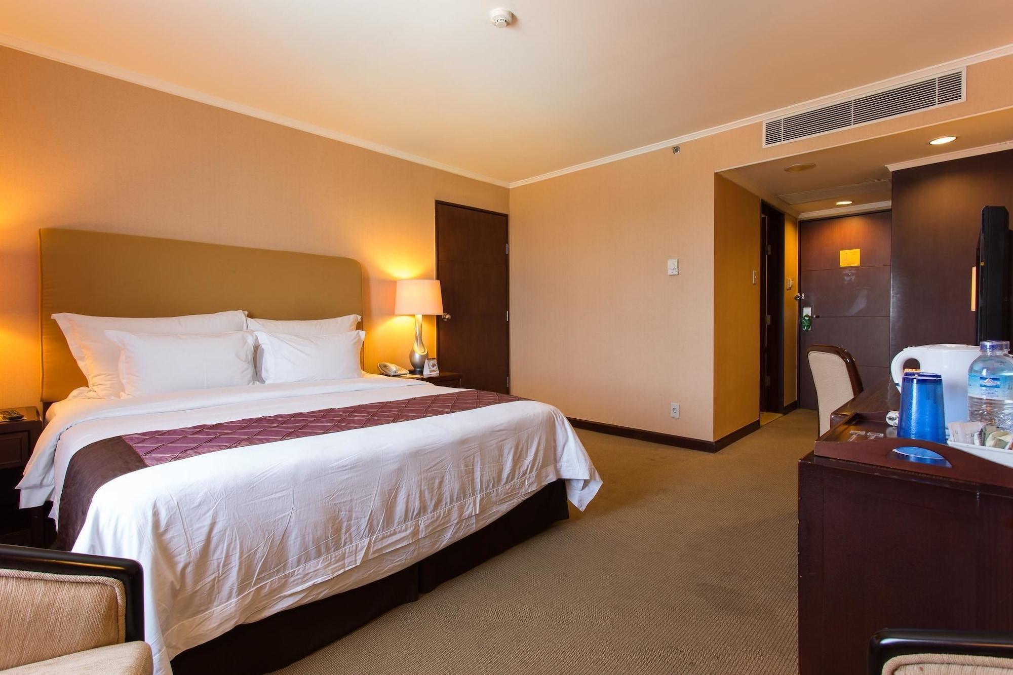 Le Grandeur Hotel Balikpapan Luaran gambar
