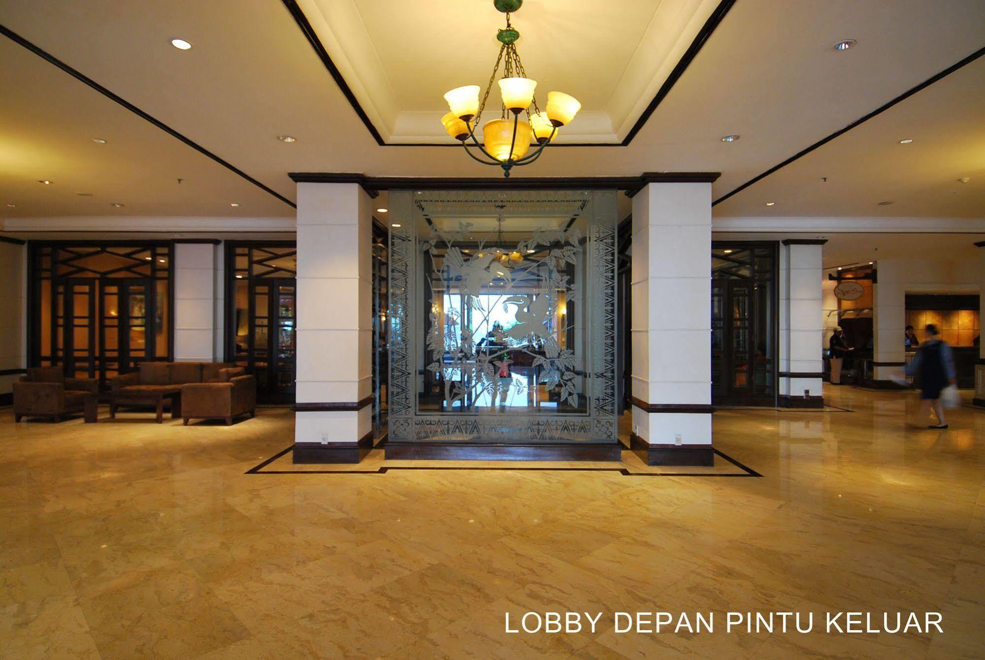 Le Grandeur Hotel Balikpapan Luaran gambar